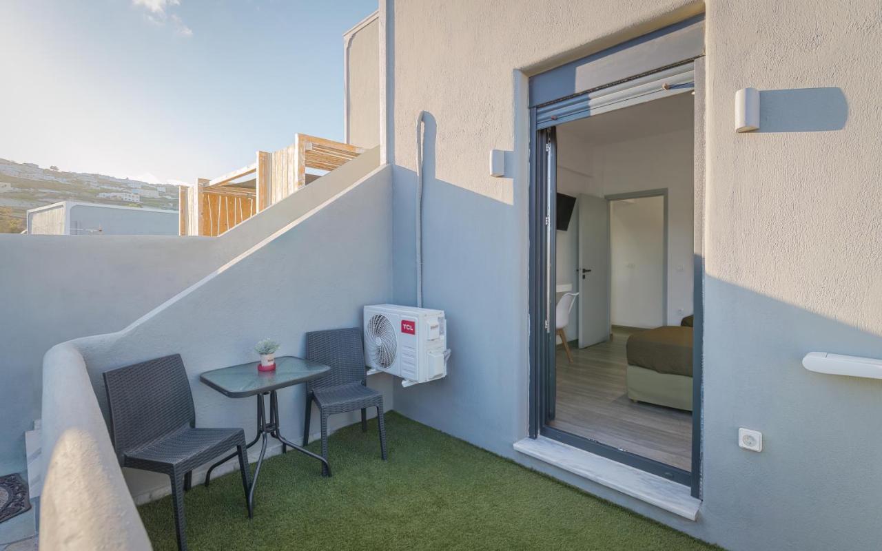 סנטוריני Christianna & George Luxury Hot Tub Apartment מראה חיצוני תמונה